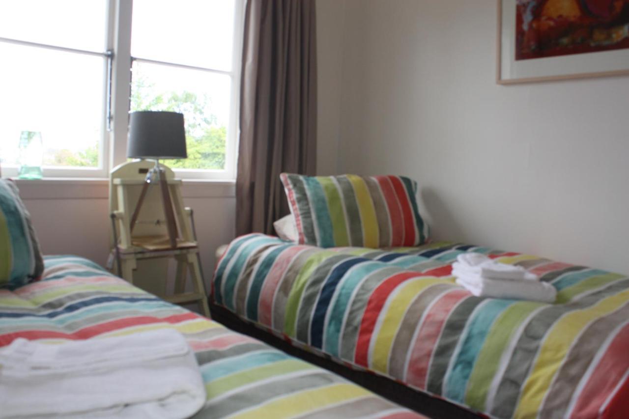 Tahuna Hills Guesthouse Нельсон Экстерьер фото